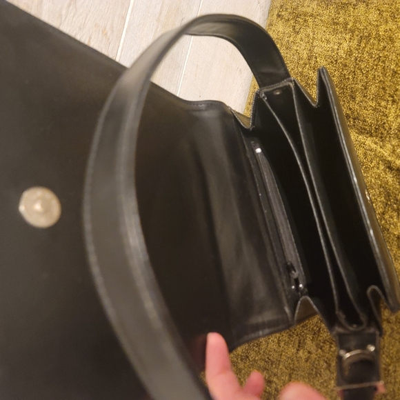 Purse & Wallet - Picture 4 of 7